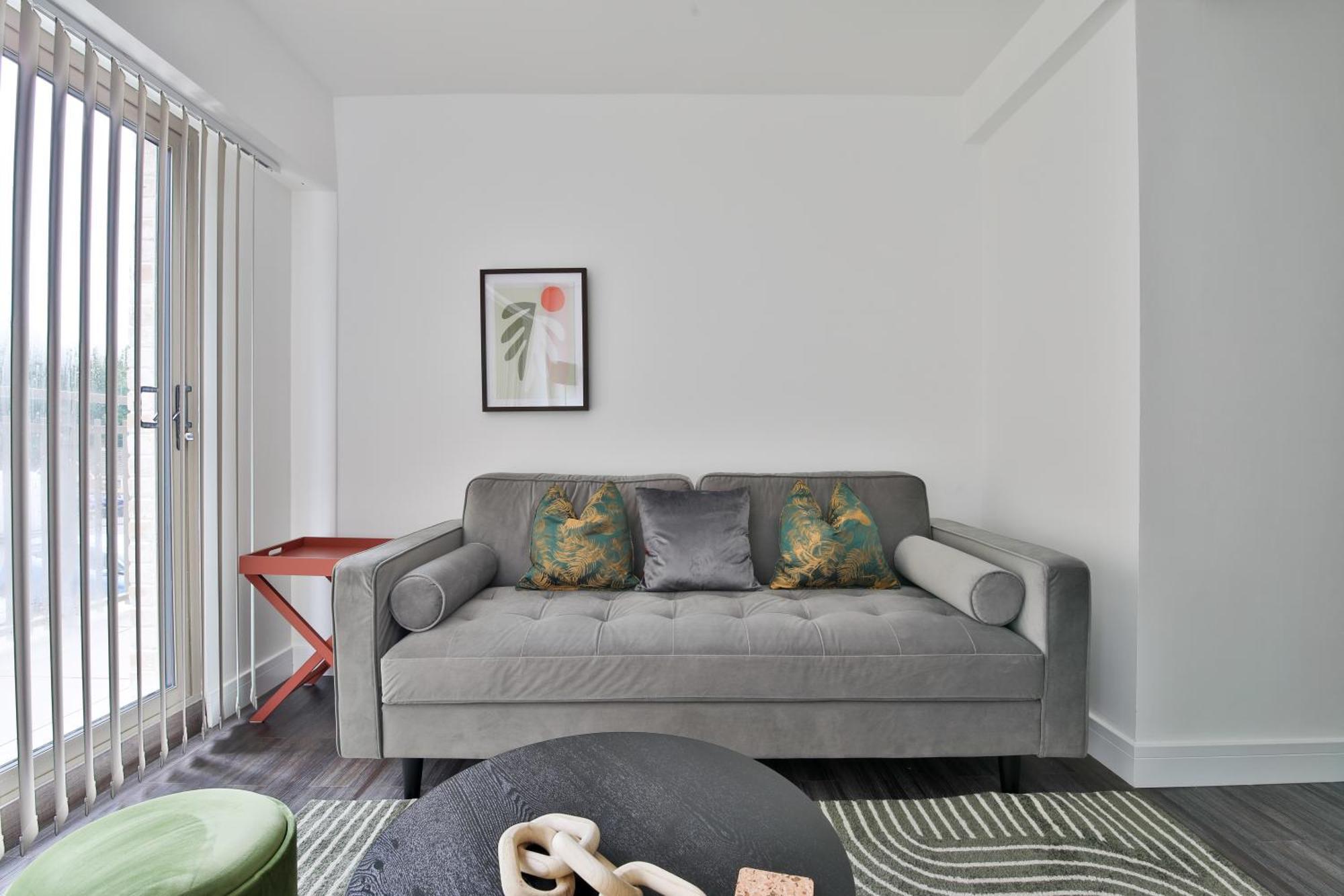 Amber Vista 2 Bedroom Apartments- Supermarket, Coffee Shop, Restaurants & Parking Below 卡迪夫 外观 照片